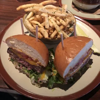 Tavern Cheeseburger