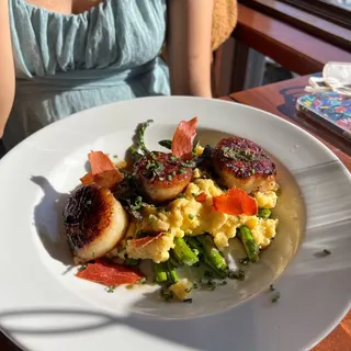 Seared Day Boat Scallops