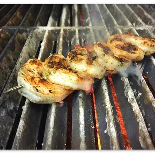 Grilllllin up Shrimp!