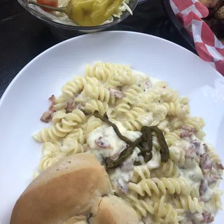 Bacon Pepper-Jack Mac N' Cheese