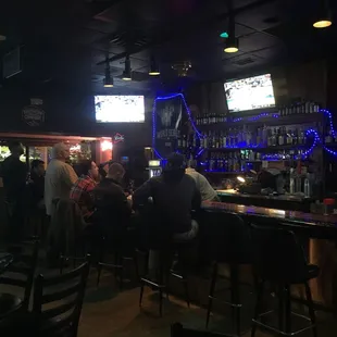 Small bar great for late night drinks