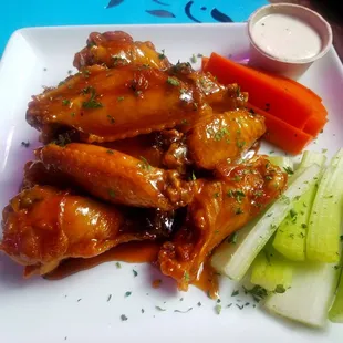 Sriracha Honey Wings