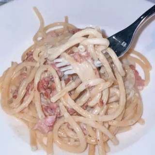 Bucatini Alla Carbonara