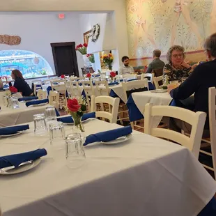 Looks wonderful and comfortable. High expectations.