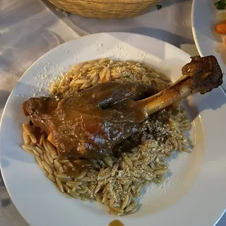 Arni Youvetsi - Traditional