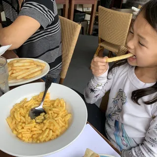 Kids Mac-n-Cheese