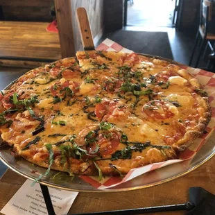 Super Margarita Pizza