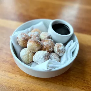 Lemon Zeppole