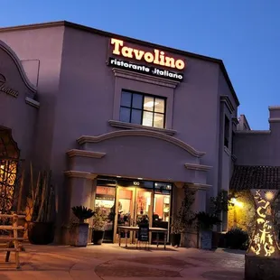 Tavolino entrance