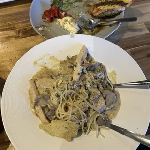 Siciliano pasta with chicken