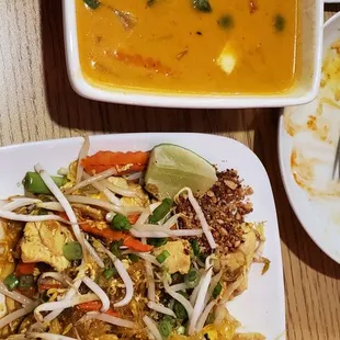 Tofu Red Curry &amp; Chicken Pad Woon Sen?