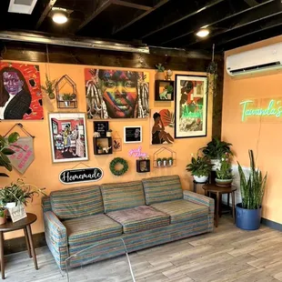 Lounge area