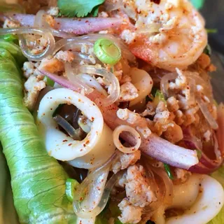 Yum Woon Sen Salad