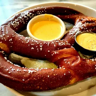 Pretzel with beer cheese and spicy mustard