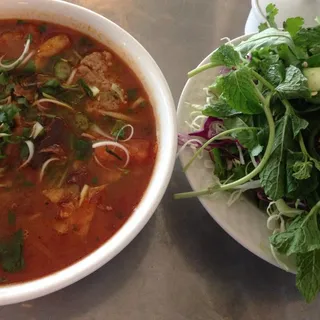 ESCARGOT, SHRIMP & CRAB NOODLES SOUP - BN RIU C(GF)
