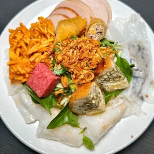 11. Banh Cuon Tay Ho Dac Biet