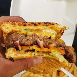 The inside of the Tsylor Burger