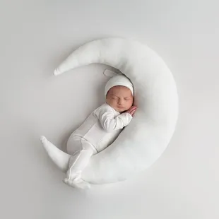 Create your perfect gift registry at Taylor + Max Children's Boutique. Our collections are organic cotton, wool, alpaca, or pima cotton.