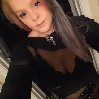 Jade D.