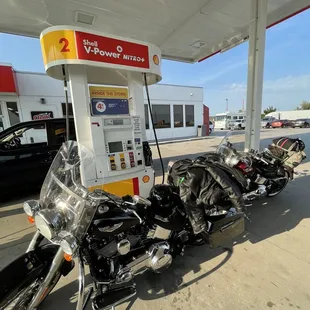 91 Premium Octane, $3.89/gal.  08.12.2021