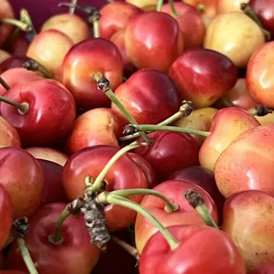 a pile of cherries