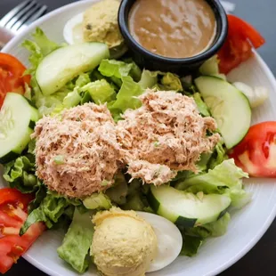 Tuna salad with 2 deviled eggs - Gluten free