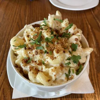 Beecher's Dungeness Crab Mac & Cheese