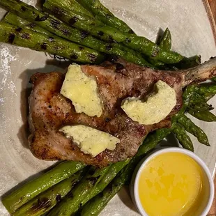 pork chop, bernaise