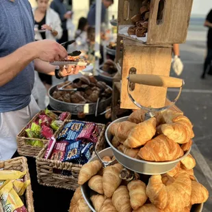 Comtinental breakfast for a homeowners association campout at the park.
