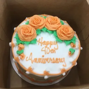 Delicious cake! White, 2 layer, 8 inch