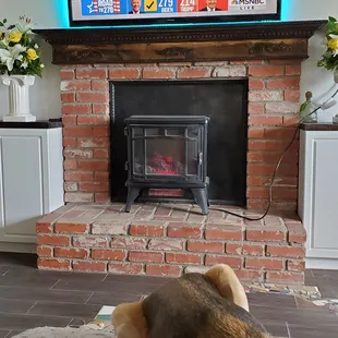 Beautiful flowers to help sale my house.  So lovely. Thank you for working so fast.