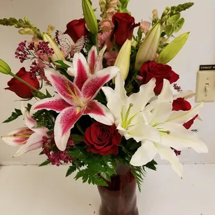 Beautiful  arrangement I received.