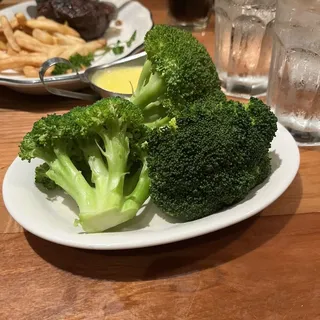 Fresh Steamed Broccoli Hollandaise