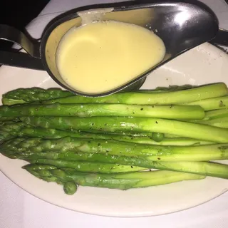 Fresh Asparagus Hollandaise