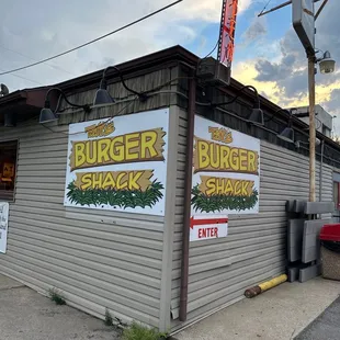 Front view approaching the entry....