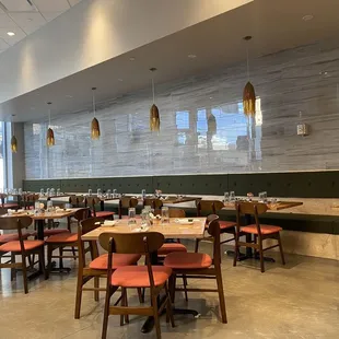 sushi and sashimi, interior