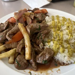 Lomo Saltado