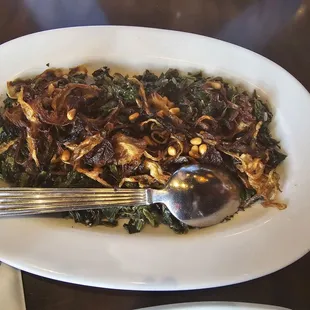 Burnt Sautéed Spinach and Garlic with Pinenuts