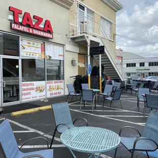 The Taza entrance is not facing the street