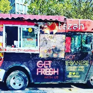 Tazah food truck