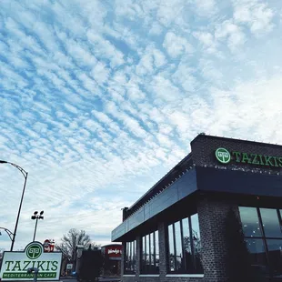 the outside of the restaurant