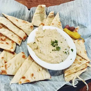 Hummus with Pita Bread
