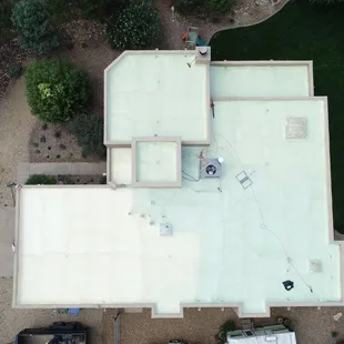 Installation of Firestone 3# spray polyurethene foam.