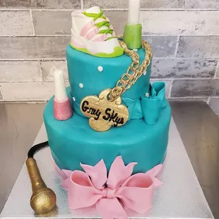 Plan your birthday celebration today. Custom cakes, cupcakes, cakepops, cookies and more.