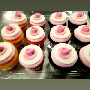 Teacup cupcakes!