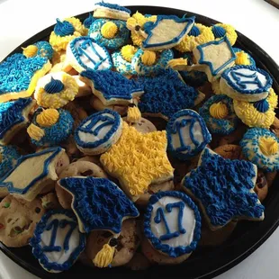 Special request large custom cookie tray for 2017 high school graduation.