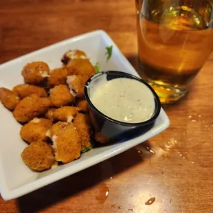 Spicy cheese curds