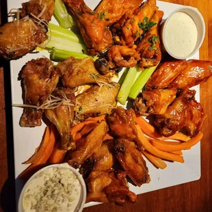 Wing Platter