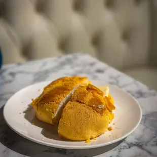 Hk Pineapple Buns
