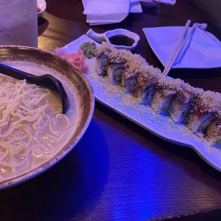 Side ramen and eel show